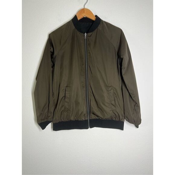 Double-sided Men’s Bomber Olive Green/Black Approximately Size M - Picture 9 of 11